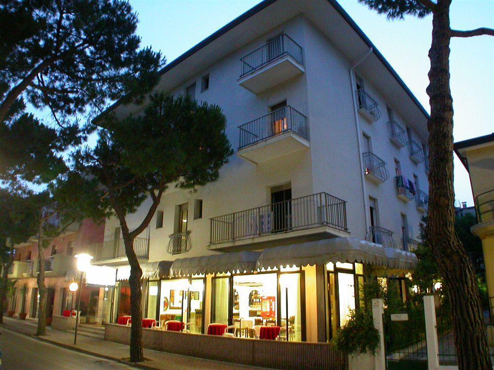 New Hotel Lido di Jesolo Luaran gambar