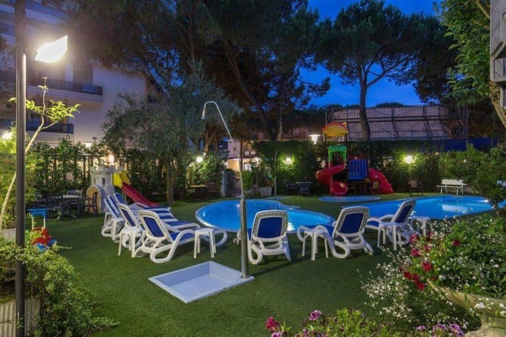 New Hotel Lido di Jesolo Luaran gambar
